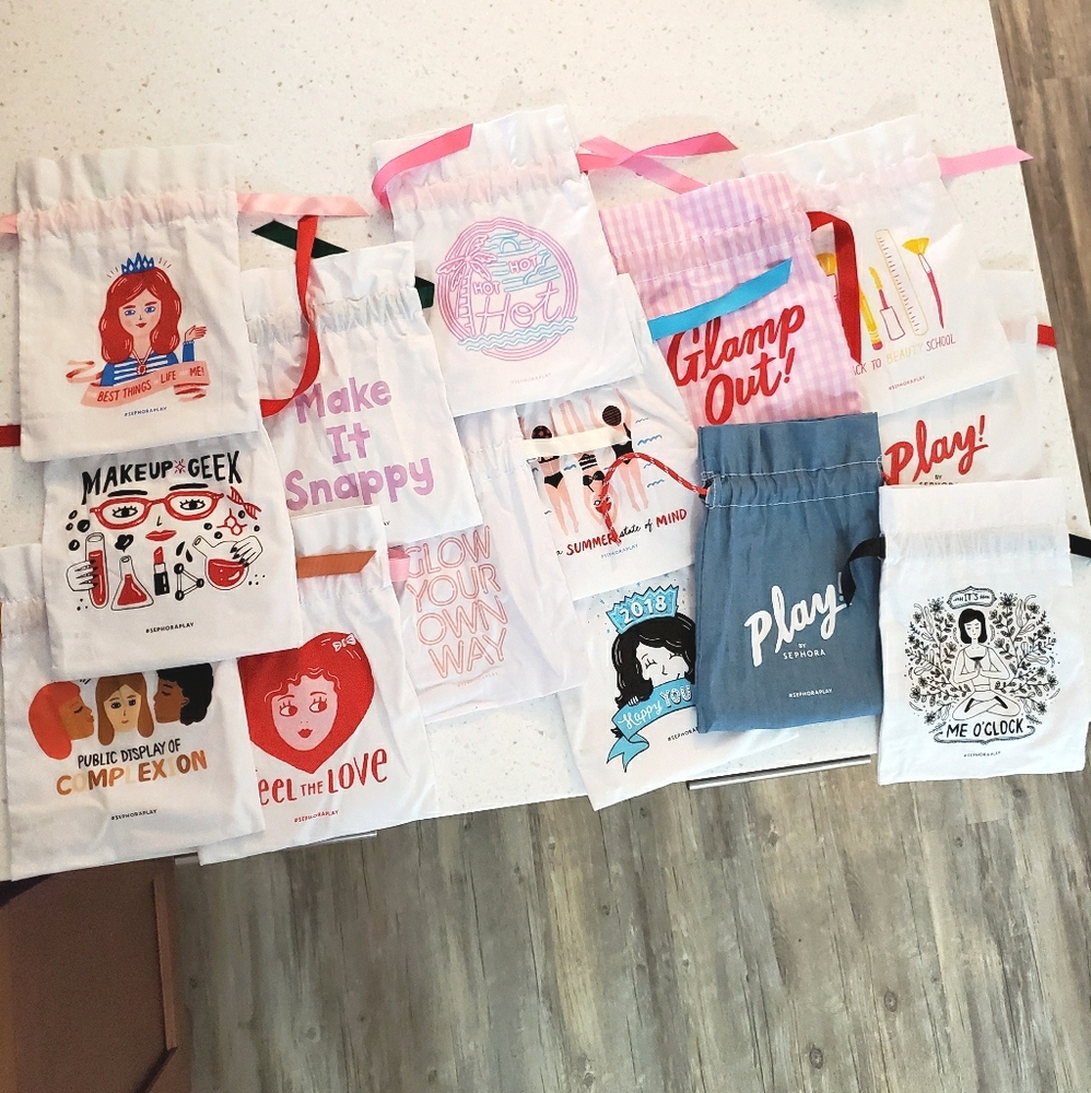 💕FREE💕 with jewelry bundle